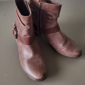 Pikolinos Brown Brujas Distressed Leather Ankle Booties EU 39/US 7.5-8
